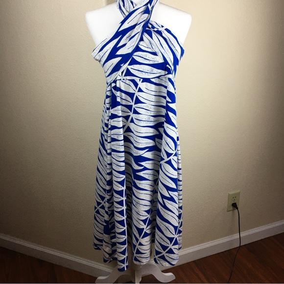 Patagonia Dresses & Skirts - Patagonia Blue/White Floral Kamala Convertible Stretchy Maxi Skirt/Midi Dress XL